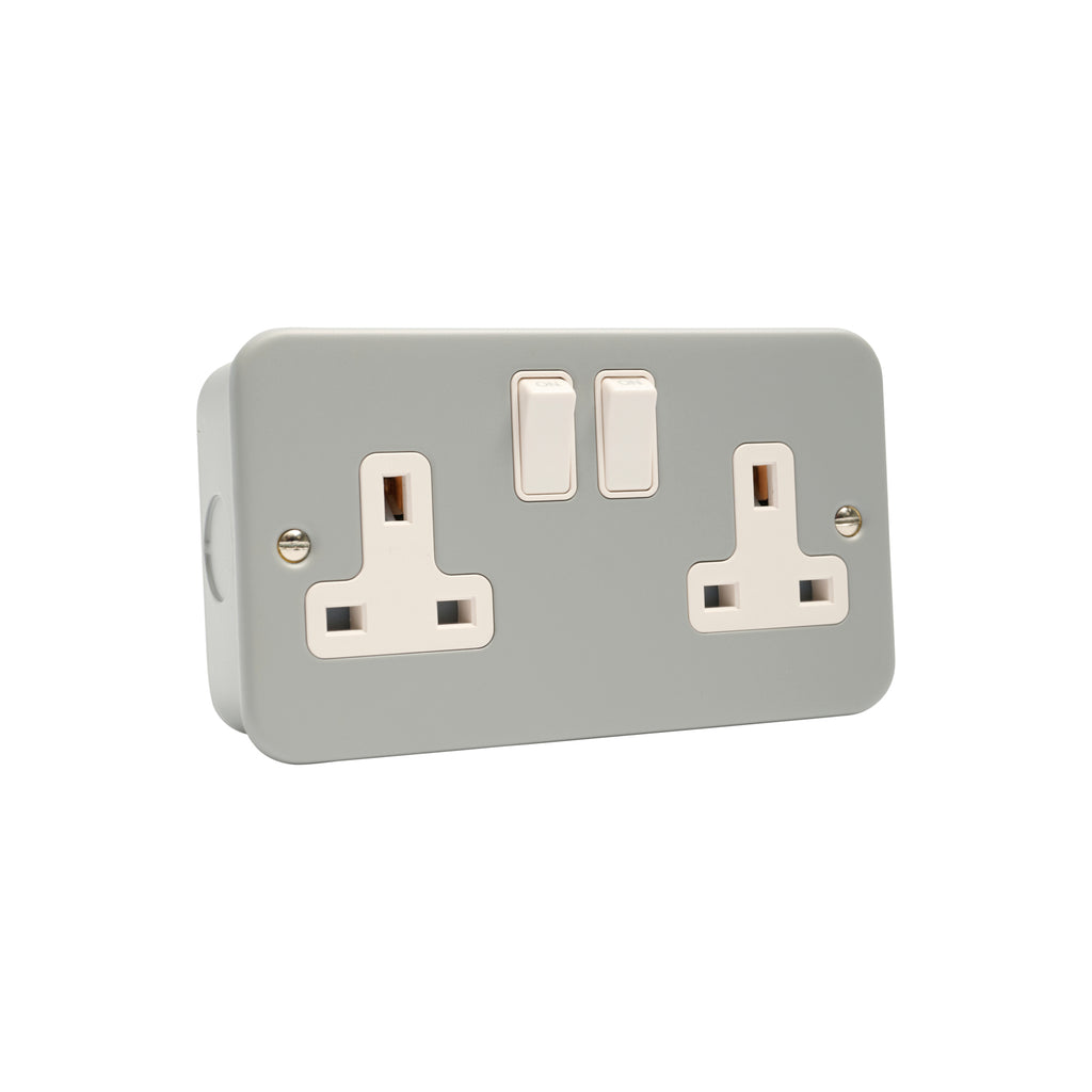 Metal Clad Double Switched Socket 13a DP - MC07