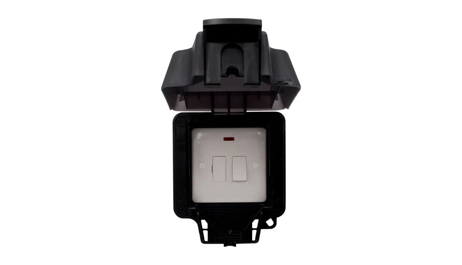 Deta Vimark WeatherPro IP66 13A Switched Spur with Neon
